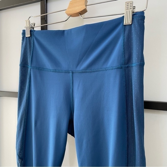 [10] Lululemon Athletica Women’s Body Con Crop Poseidon Blue Sheer Cut Outs - Picture 7 of 16